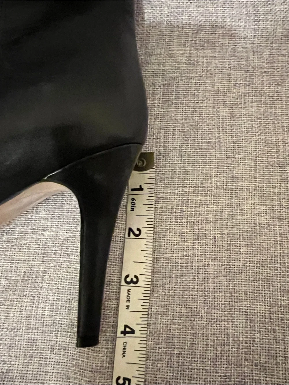 Audrey Brooke Black Leather High Heel Boots - Picture 9 of 10